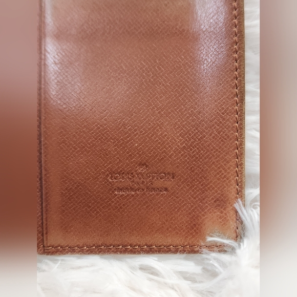 Vintage Louis Vuitton Monogram Bifold Wallet -DATE CODE was Made In The Year '89 - Picture 13 of 16